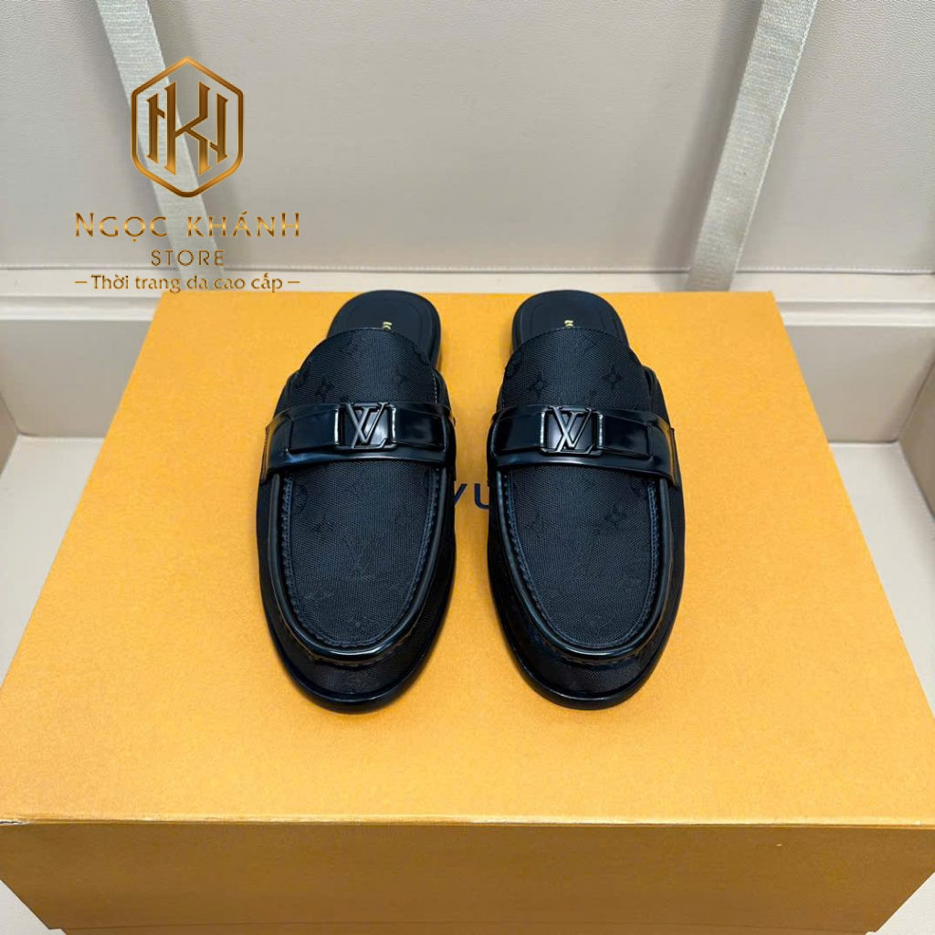 Sục nam Louis Vuitton