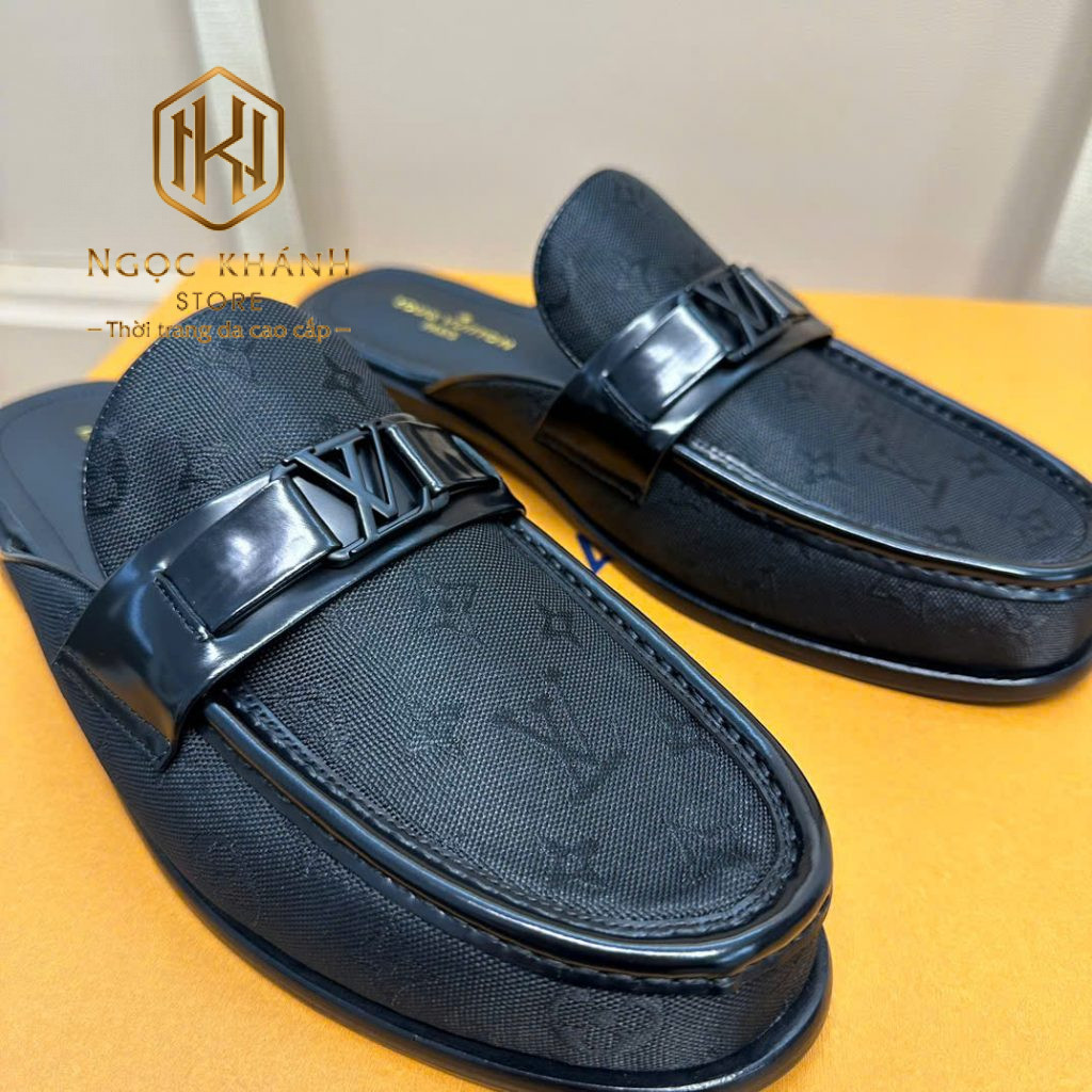 Sục nam Louis Vuitton