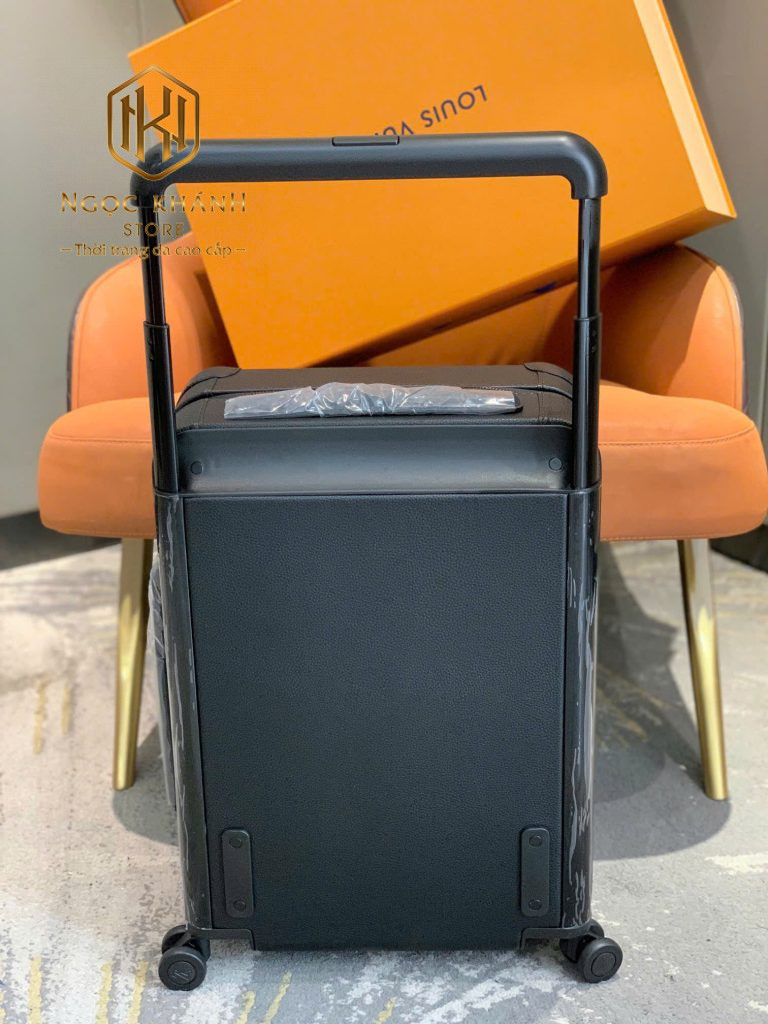 Vali Louis Vuitton màu đen