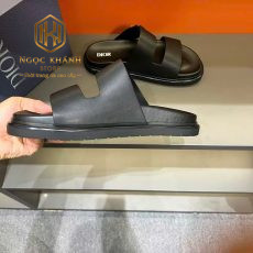 dep nam dior hai quai mau den da tron hoa tiet logo cai 2