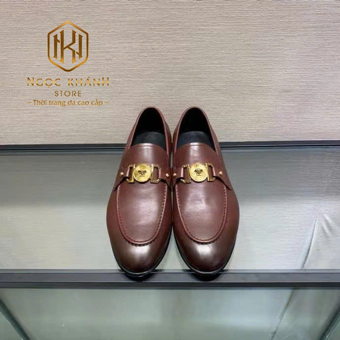 GIÀY LƯỜI VERSACE ĐẾ CAO MÀU NÂU DA TRƠN HỌA TIẾT LOGO TRÒN KHÓA VÀNG GLV06 9 Giày lười Versace đế cao