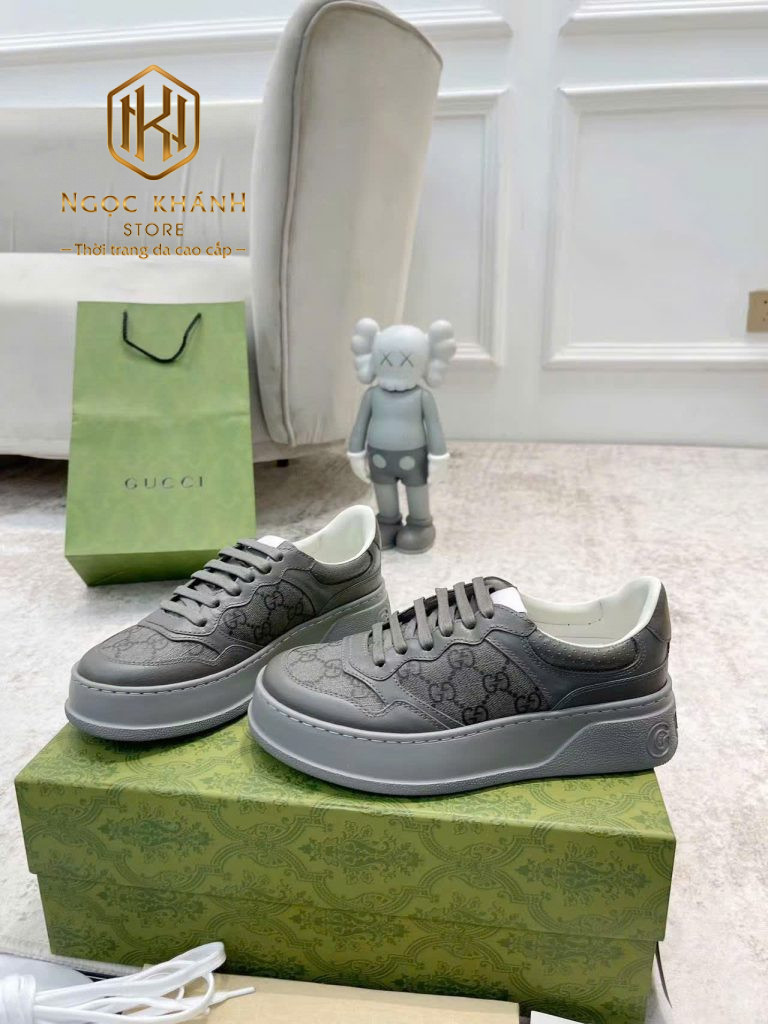 Giày nam Gucci