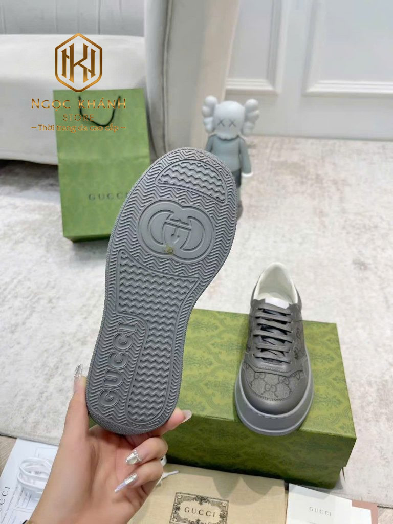 Giày nam Gucci