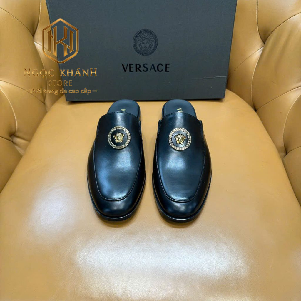 Sục nam Versace màu đen