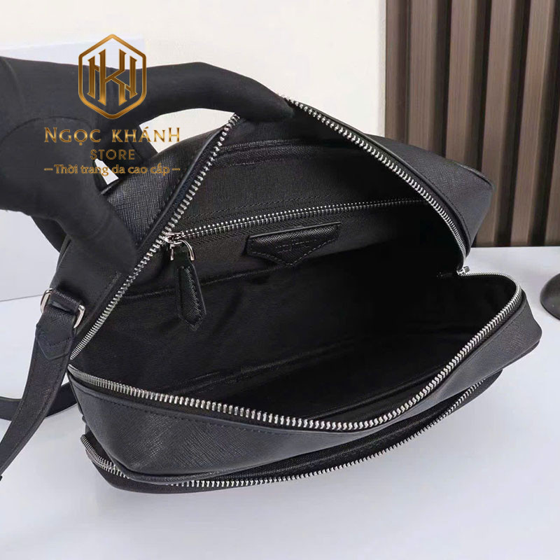 TÚI ĐEO CHÉO NAM MONTBLANC DA TAIGA ĐEN HỌA TIẾT HAI KHÓA TNM03 9 Túi đeo chéo nam Montblanc