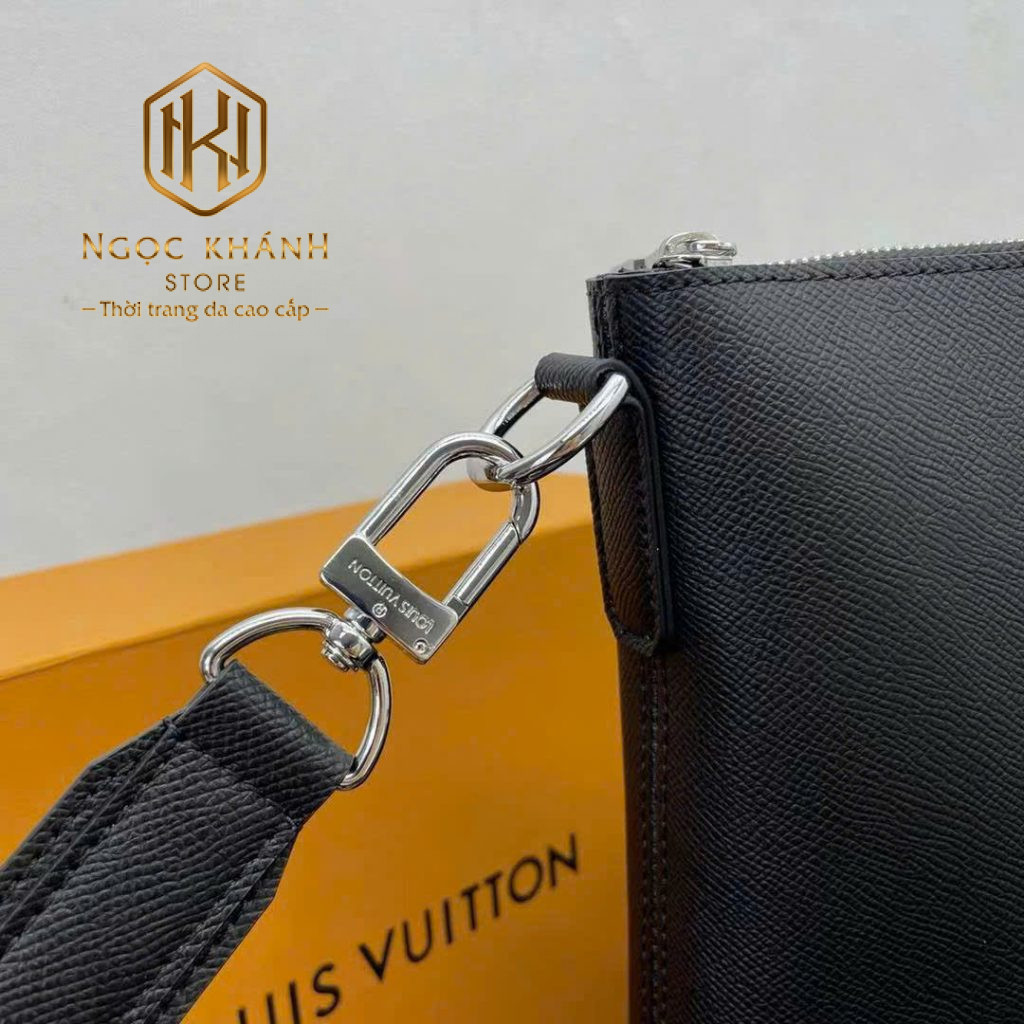 Túi xách nam Louis Vuitton