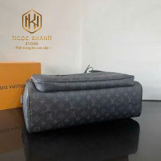 Túi xách nam Louis Vuitton