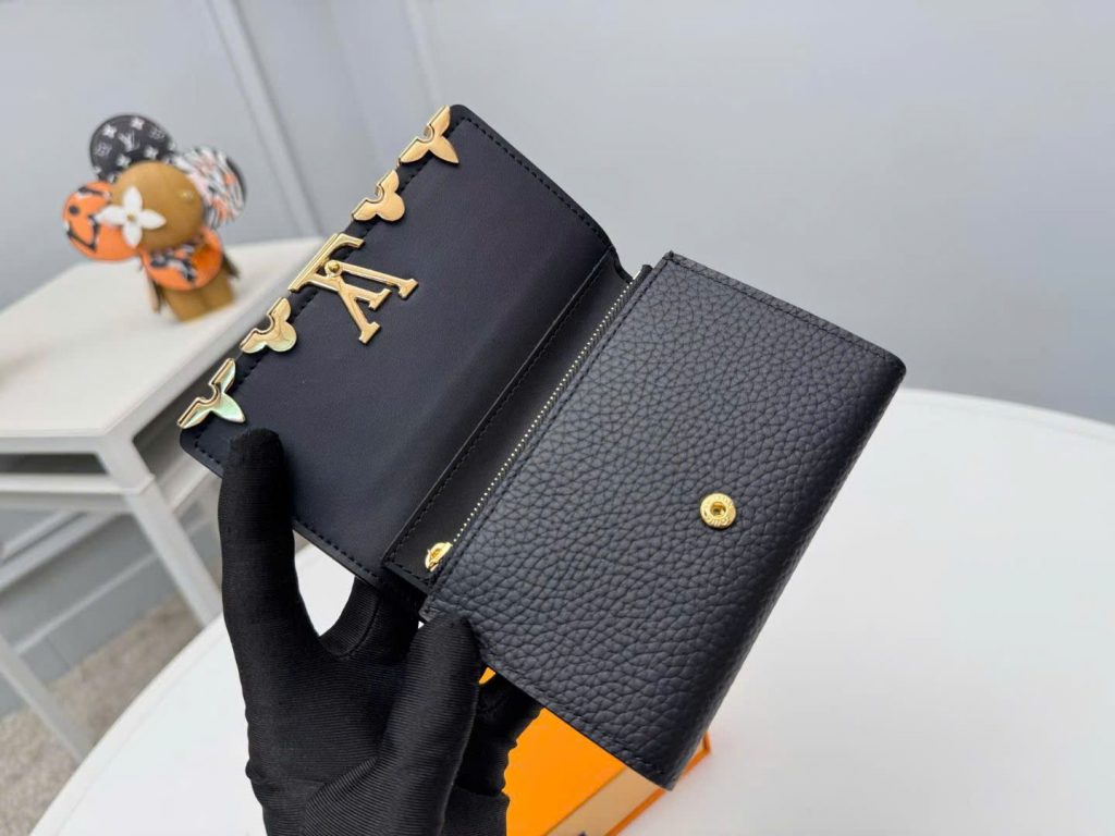 Ví nữ Louis Vuitton