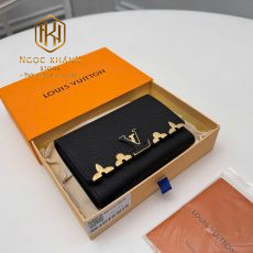 vi nu louis vuitton capucines da nhan den hoa tiet logo vang 9