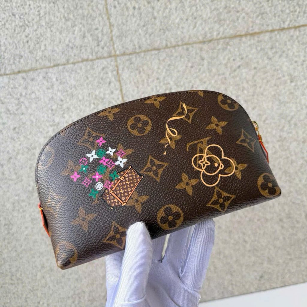 Ví nữ Louis Vuitton