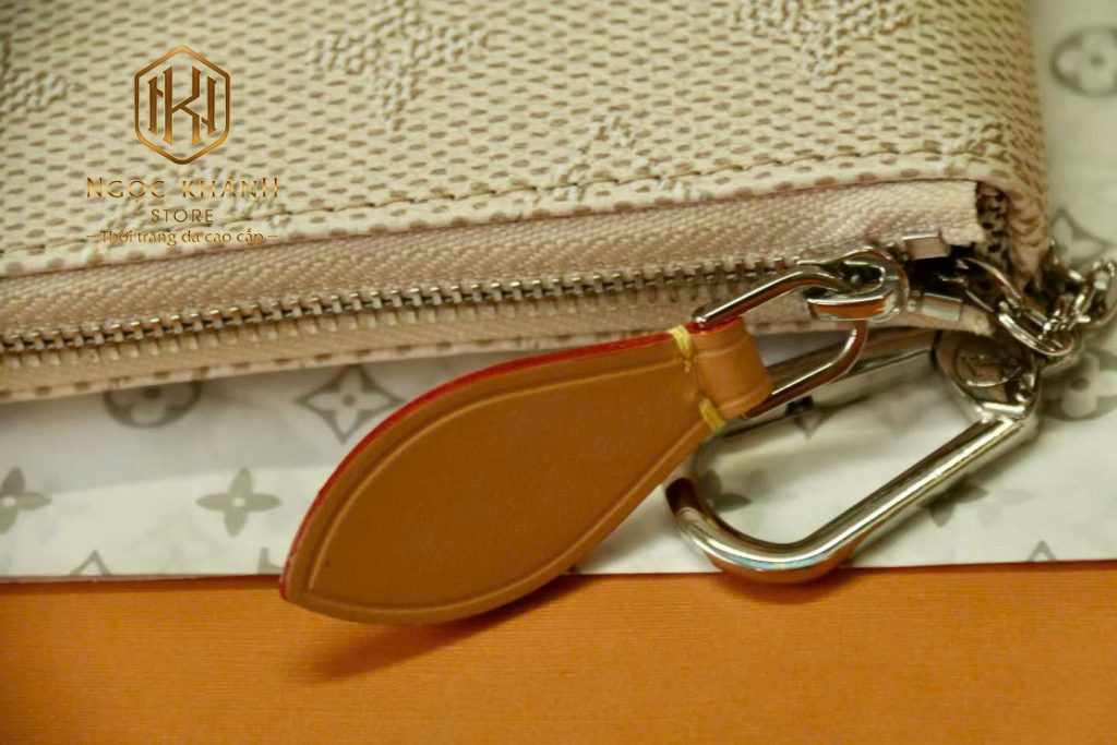 Ví nữ Louis Vuitton