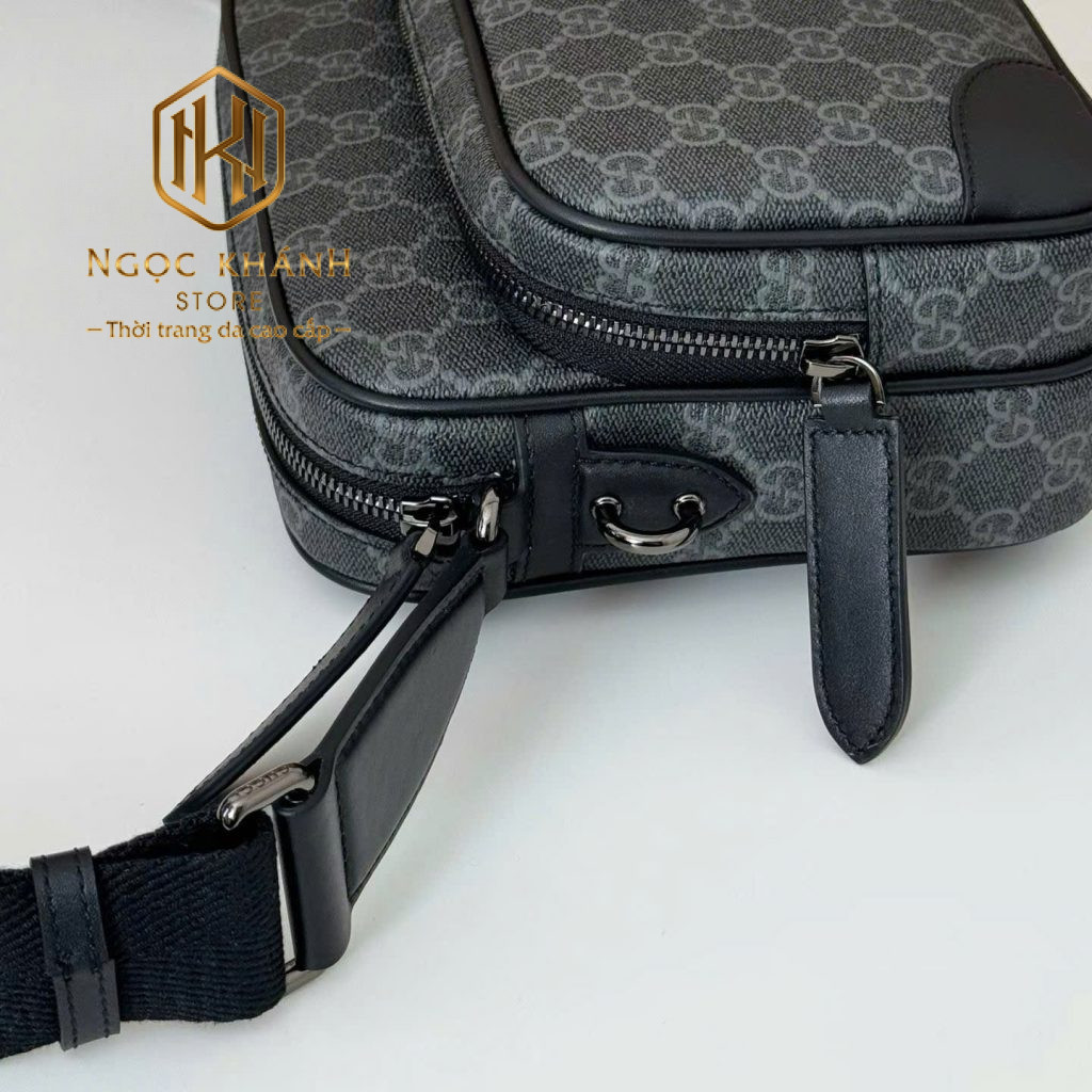 TÚI ĐEO CHÉO GUCCI NAM MÀU ĐEN IN LOGO DÁNG HAI KHÓA TNGC61 10 Túi đeo chéo Gucci nam